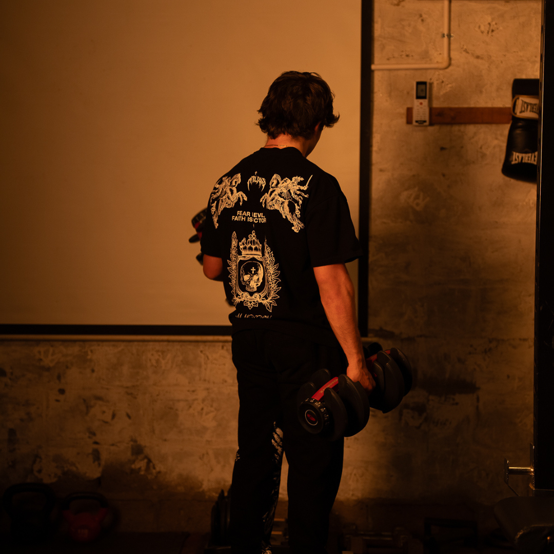 Black 'Faith is Victory' Shirt